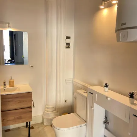 بيت ضيافة Casa Cervantes *